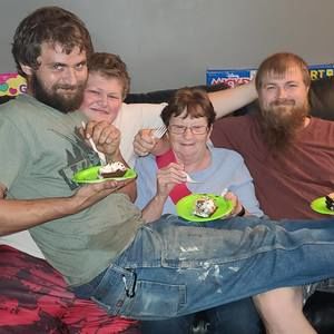 Meet your Posher, Sherlyn